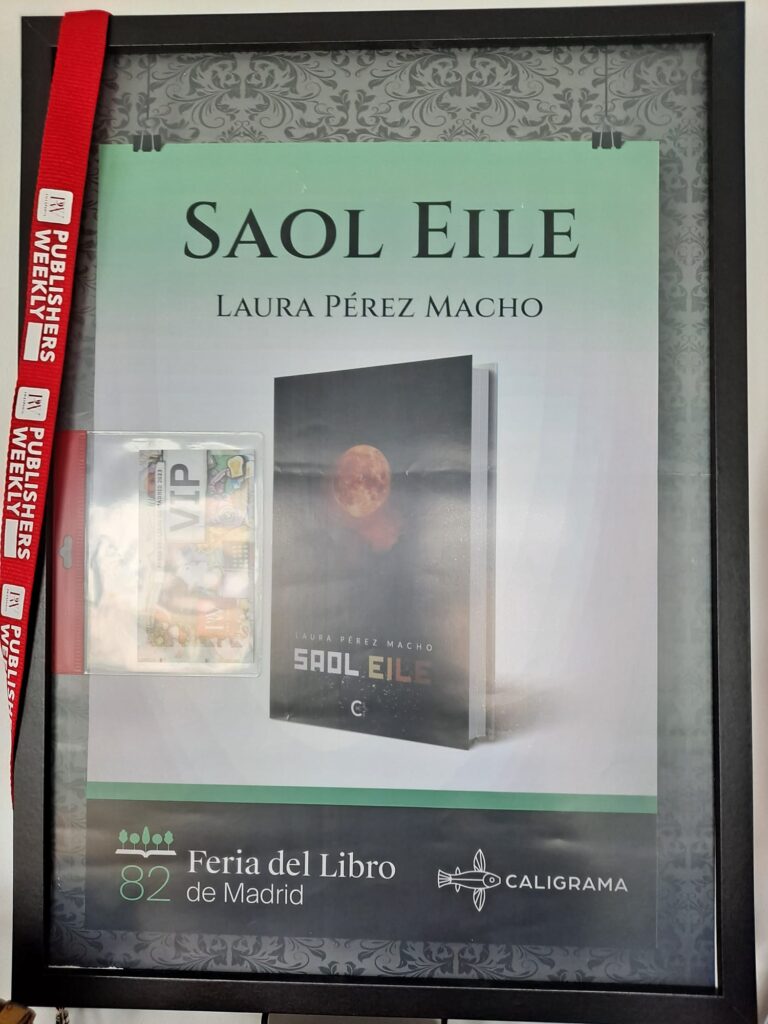 Cartel de la novela Saol Eile en el pabellón Publishers Weekly de la Feria del Libro de Madrid